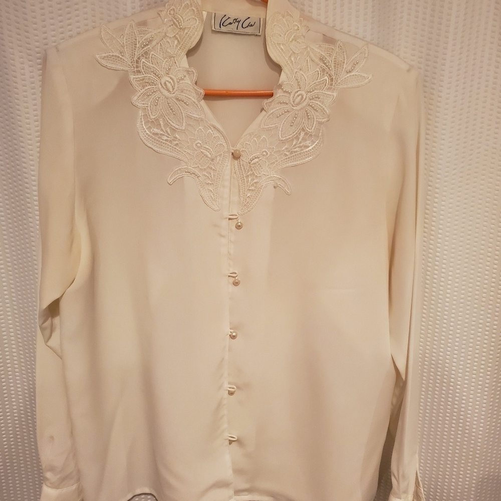 Kathie Lee blouse